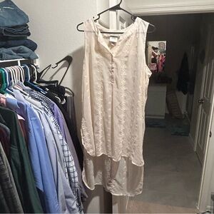 Women’s high low blouse large